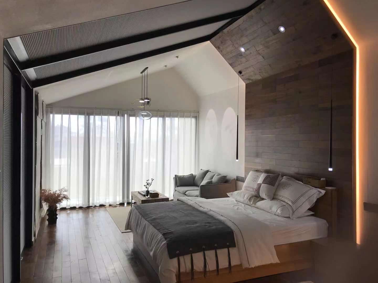 <a target='_blank' href=''><strong>移动房屋箱</strong></a>
